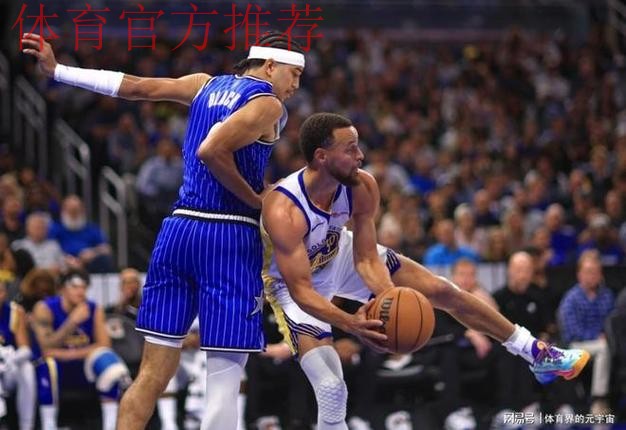 贝恩23+6库里空砍34+9 魔术终结勇士三连胜 贝恩23+6库里空砍34+9 魔术终结勇士三连胜